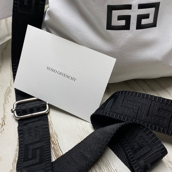 Givenchy Drawstring Bag - Picture 6 of 10